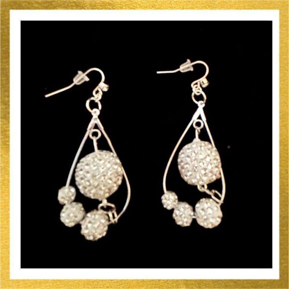 3/$20 Hand Crafted BEADED Dangle HANDMADE Polymer Clay EARRINGS - Picture 1 of 1